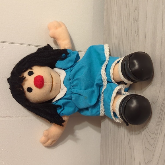 commonwealth toy Toys Rare Condition Big Comfy Couch Molly Doll